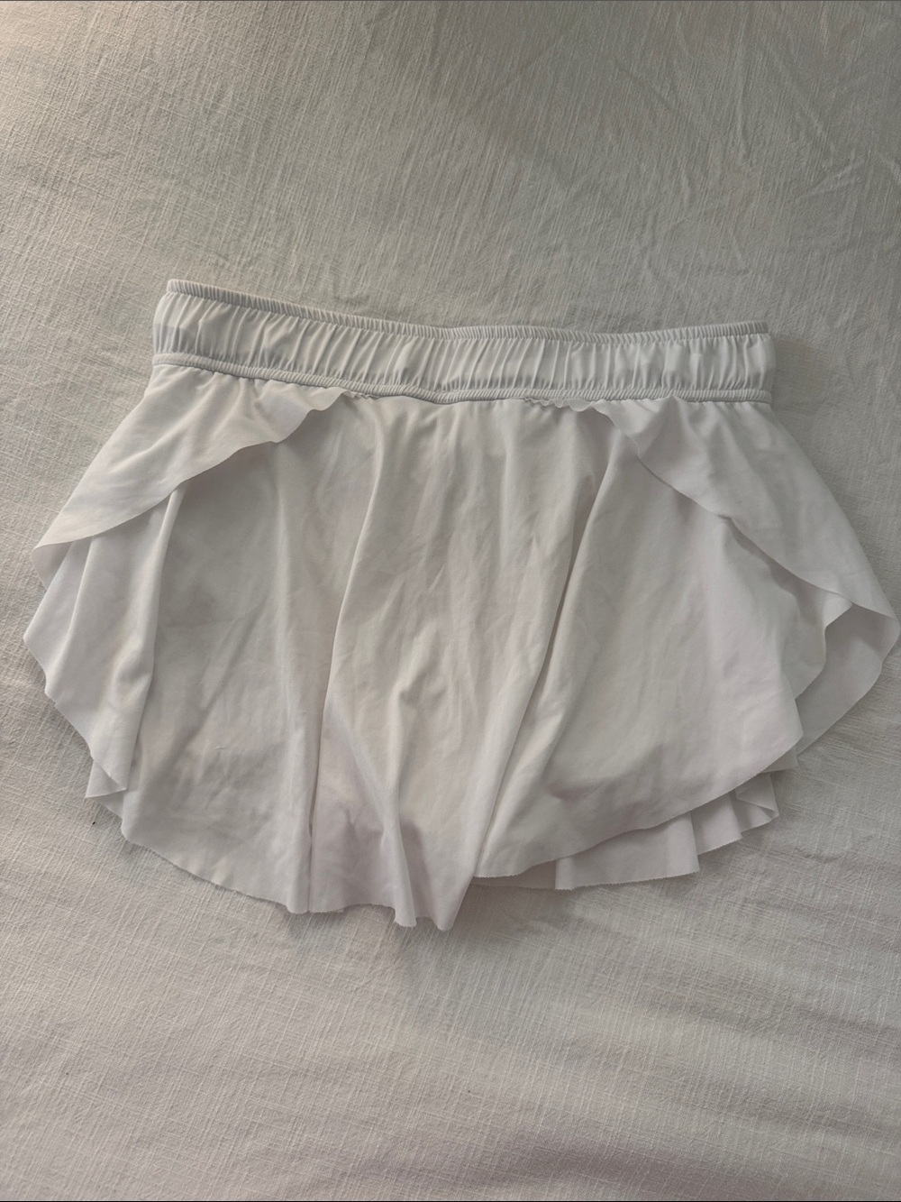 Free People Movement White Athletic Ruffle Skort with Drawstring - Picture 2 of 3